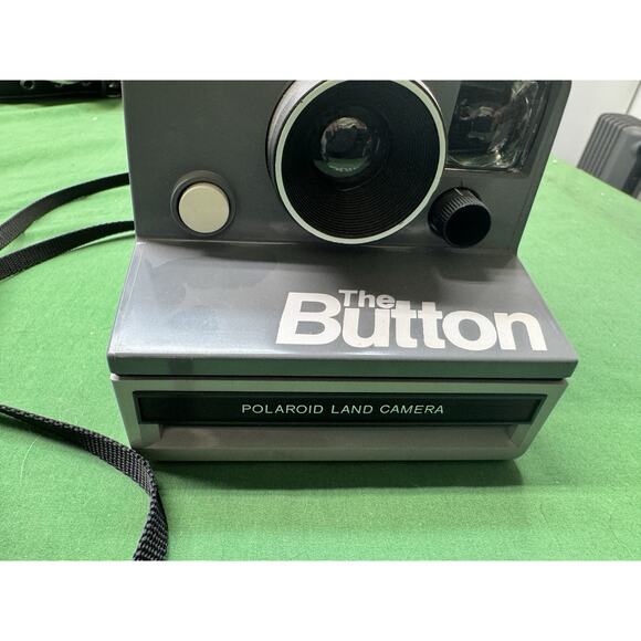Vintage 80s Polaroid The Button Instant Land Camera - Untested - Picture 3 of 6